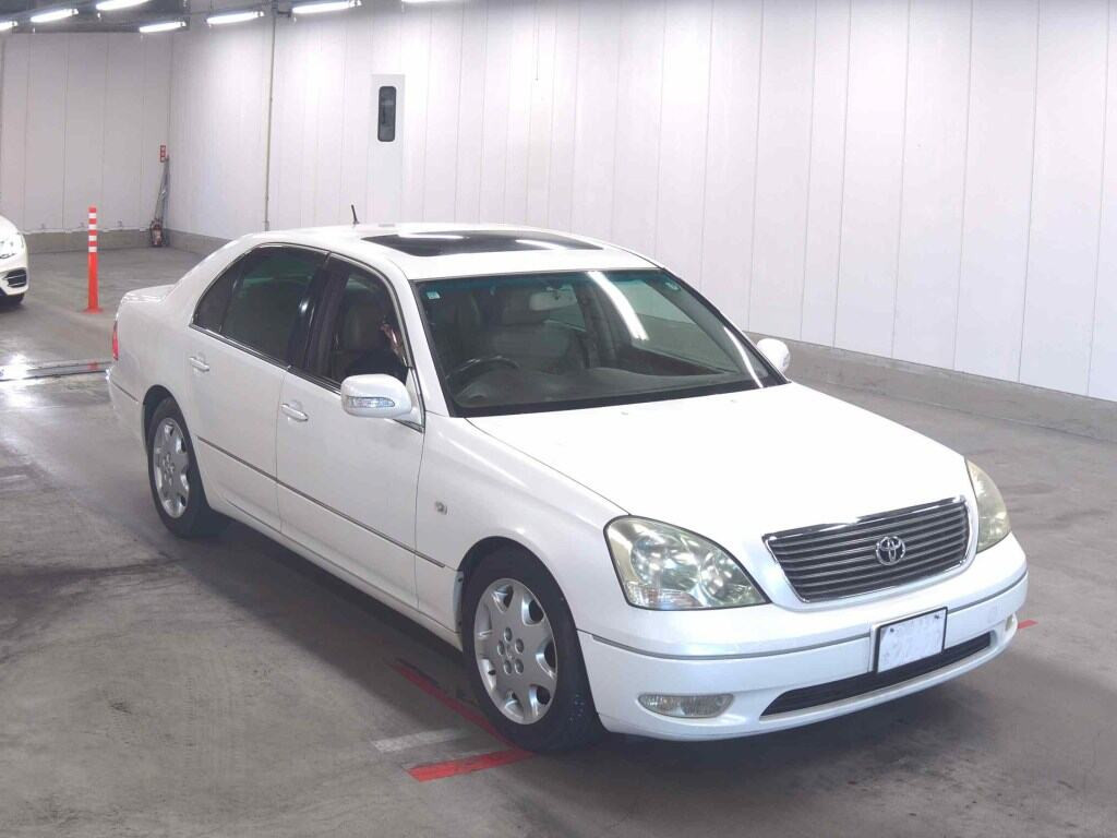Toyota Celsior 2002 z aukcji japońskiej
