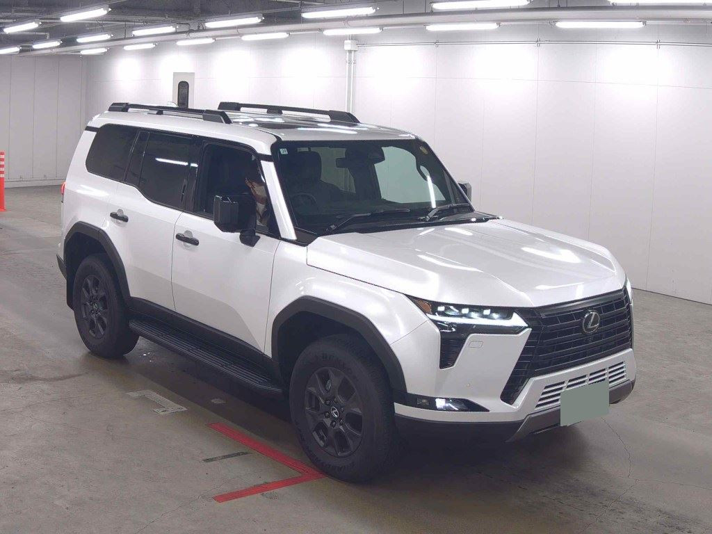 Lexus GX 2025 z aukcji japońskiej