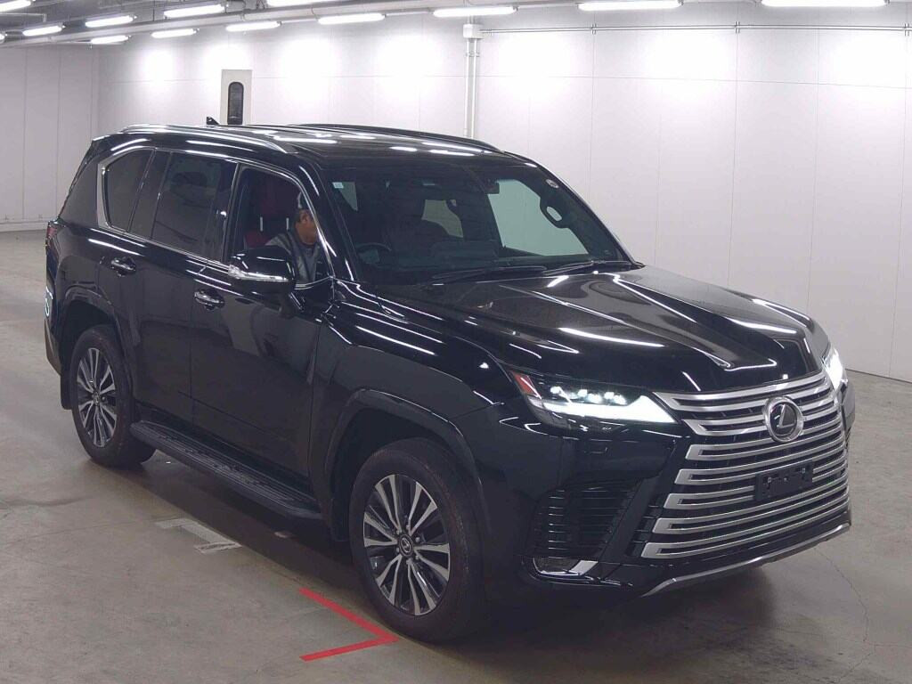 Lexus LX 2023 z aukcji japońskiej