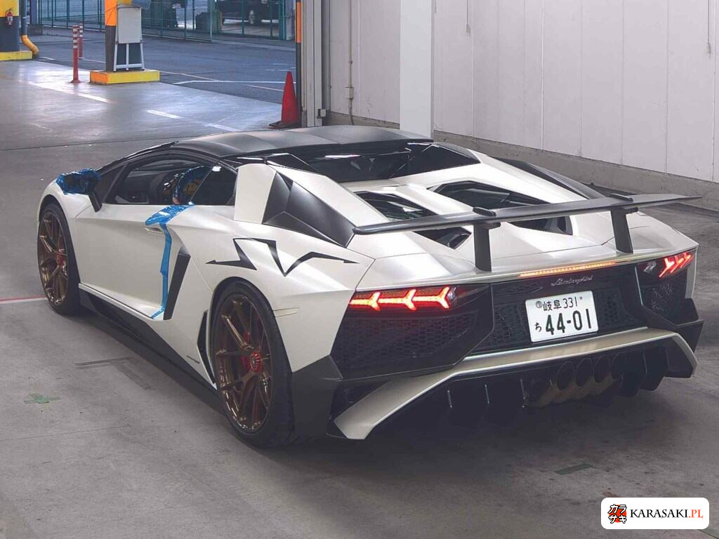 2021 Lamborghini Aventador Op 4WD LP750-4 SV Roadster 2