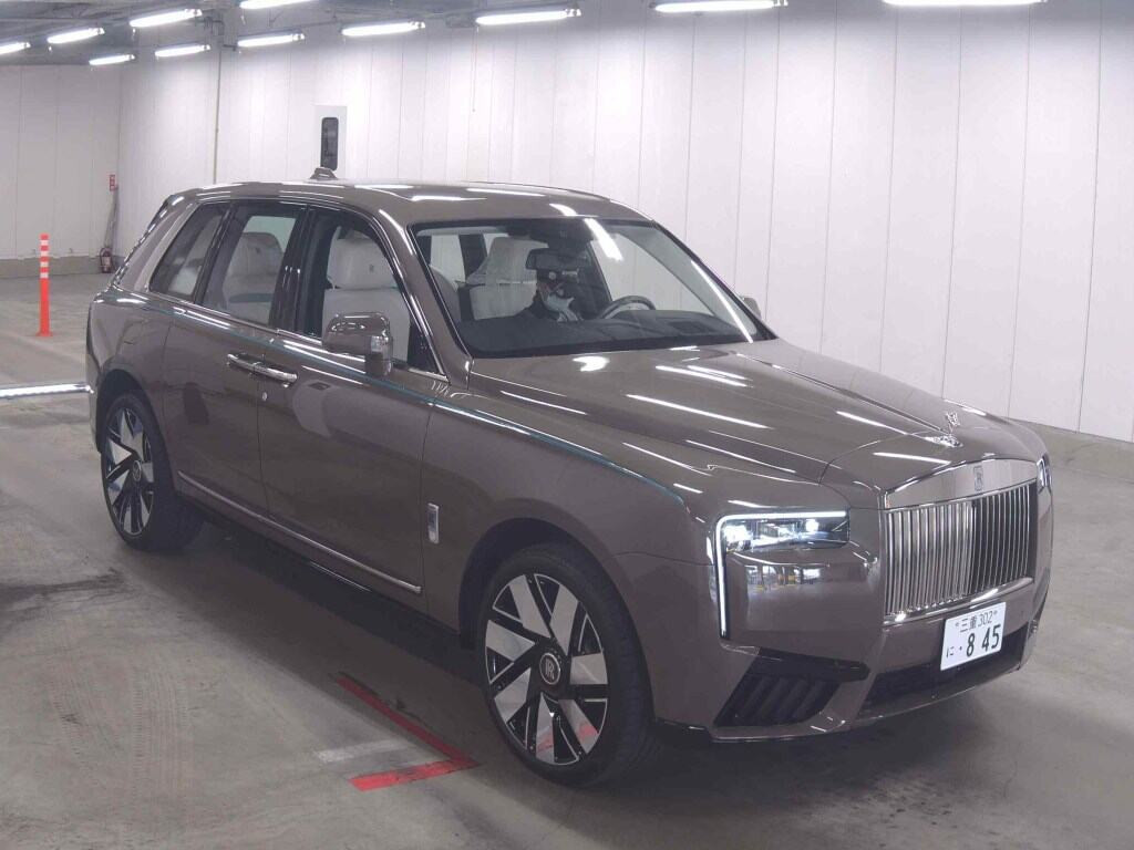 Rolls-Royce Cullinan 2026 z aukcji japońskiej