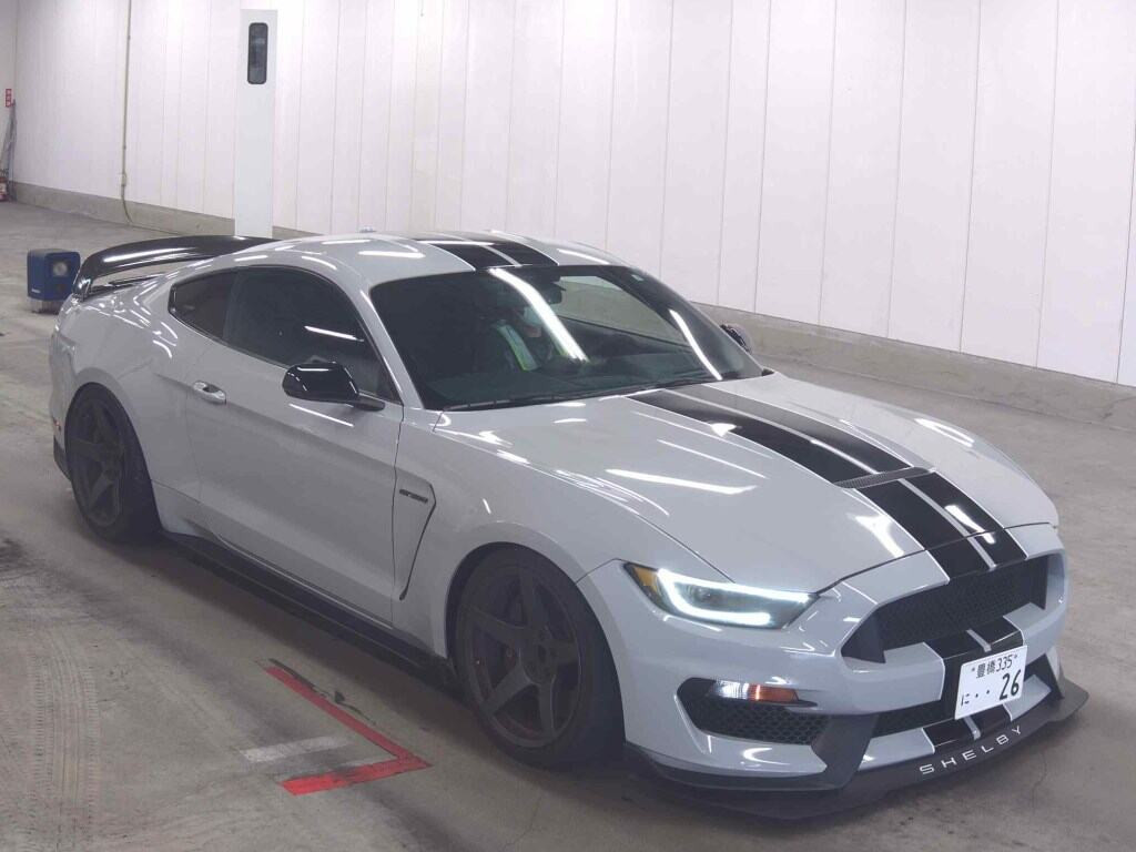 Ford Mustang 2019 з японського аукціону