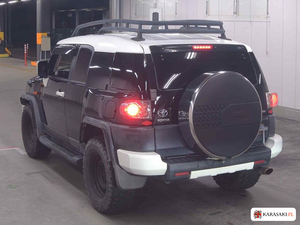2007 America Toyota FJ Cruiser 4WD Base Grade 2