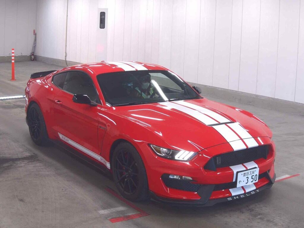 Ford Mustang 2025 з японського аукціону