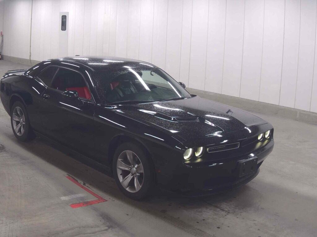 Dodge Challenger 2019 z aukcji japońskiej