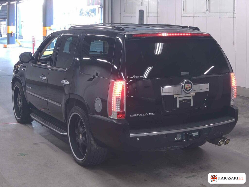 2010 Cadillac Escalade 2