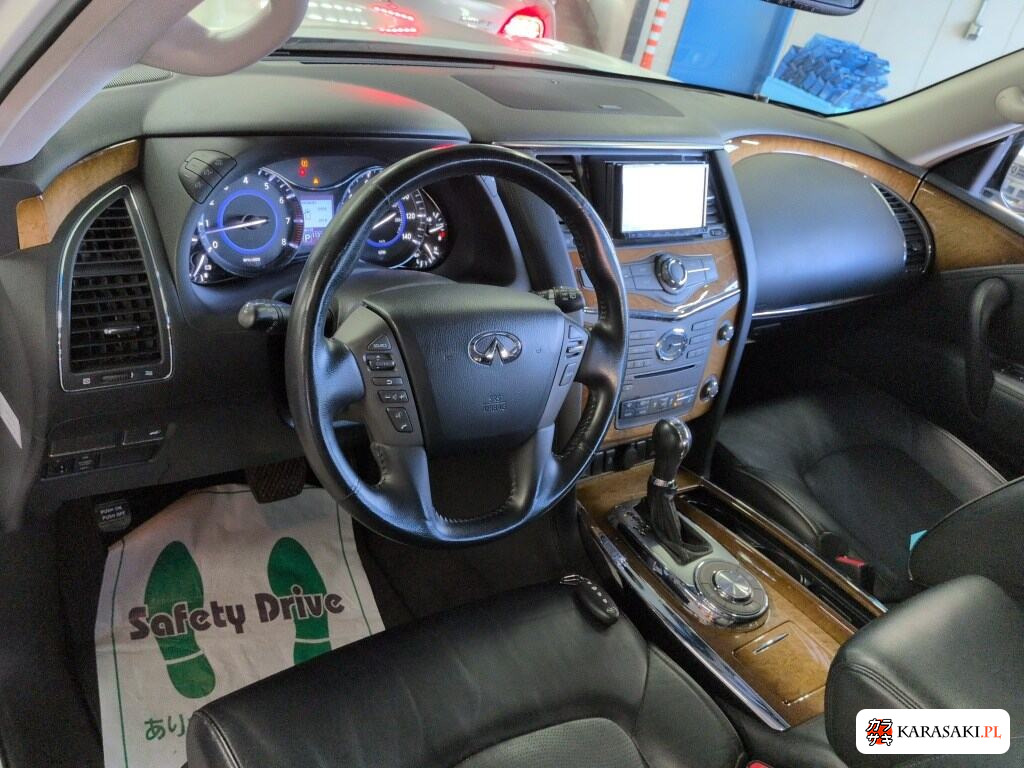 2014 Infiniti QX56 Base Grade 5