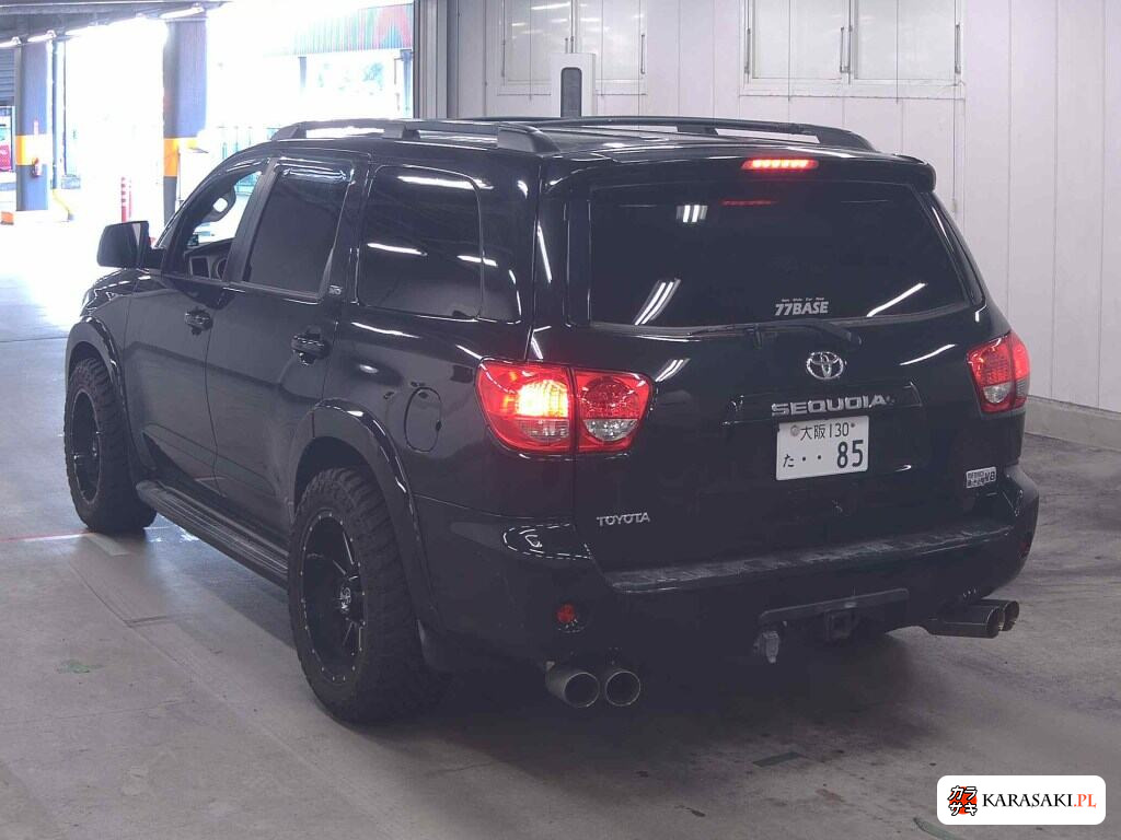 2012 America Toyota Sequoia 5D 4WD SR5 2