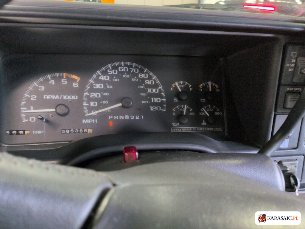 1999 Chevrolet Suburban 4WD LT 6