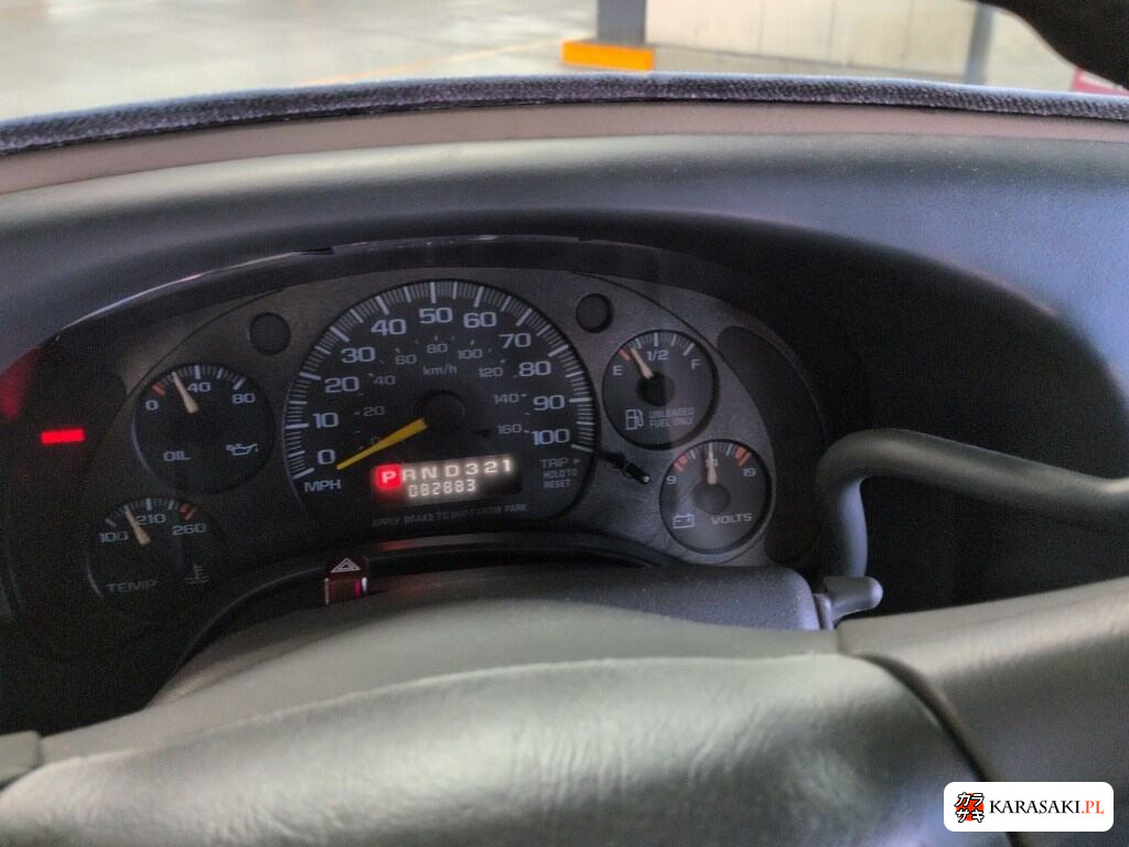 2004 GMC Savana 4D 6