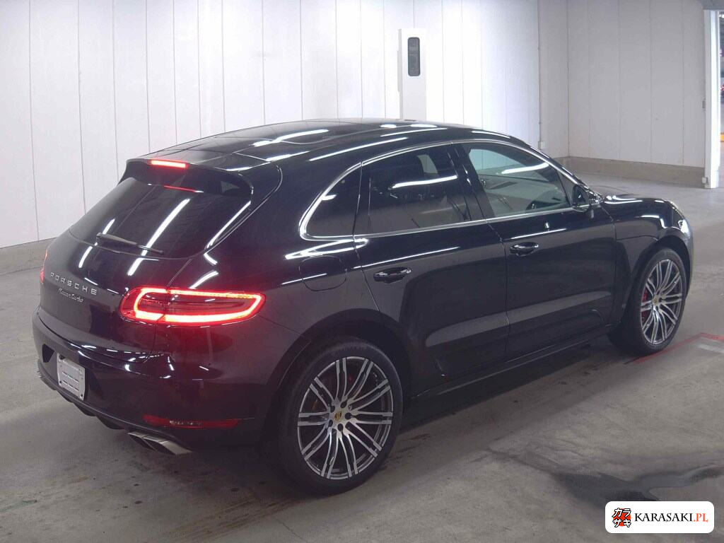 2014 Porsche Macan 4WD Turbo 4
