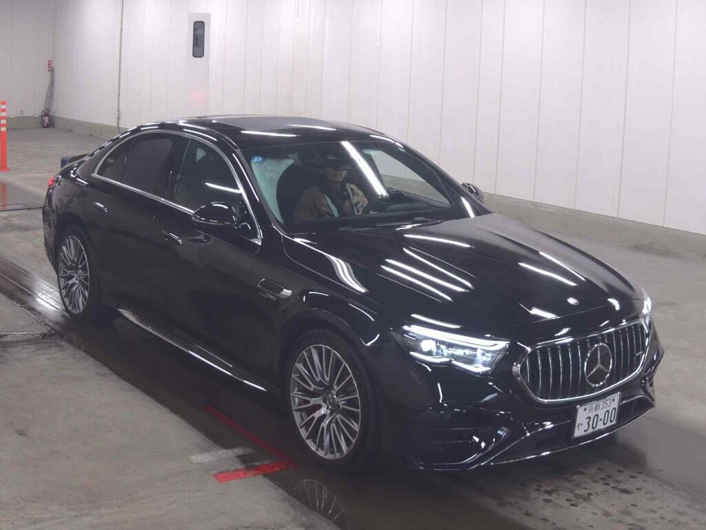 Mercedes-AMG E-Class 2025 z aukcji japońskiej