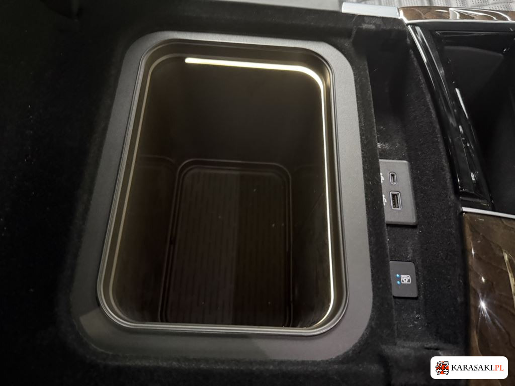 2025 Cadillac Escalade 4WD Sport 12
