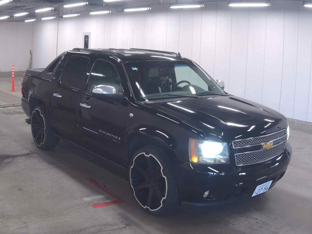 Chevrolet Avalanche 2014 z aukcji japońskiej