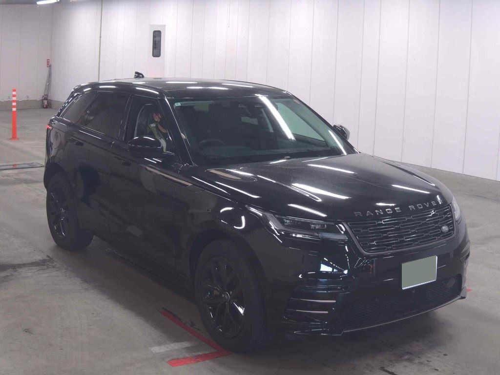 Land Rover Range Rover Velar 2024 z aukcji japońskiej