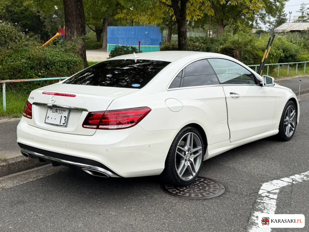 2015 Mercedes-Benz E-Class CP E400 Coupe 8