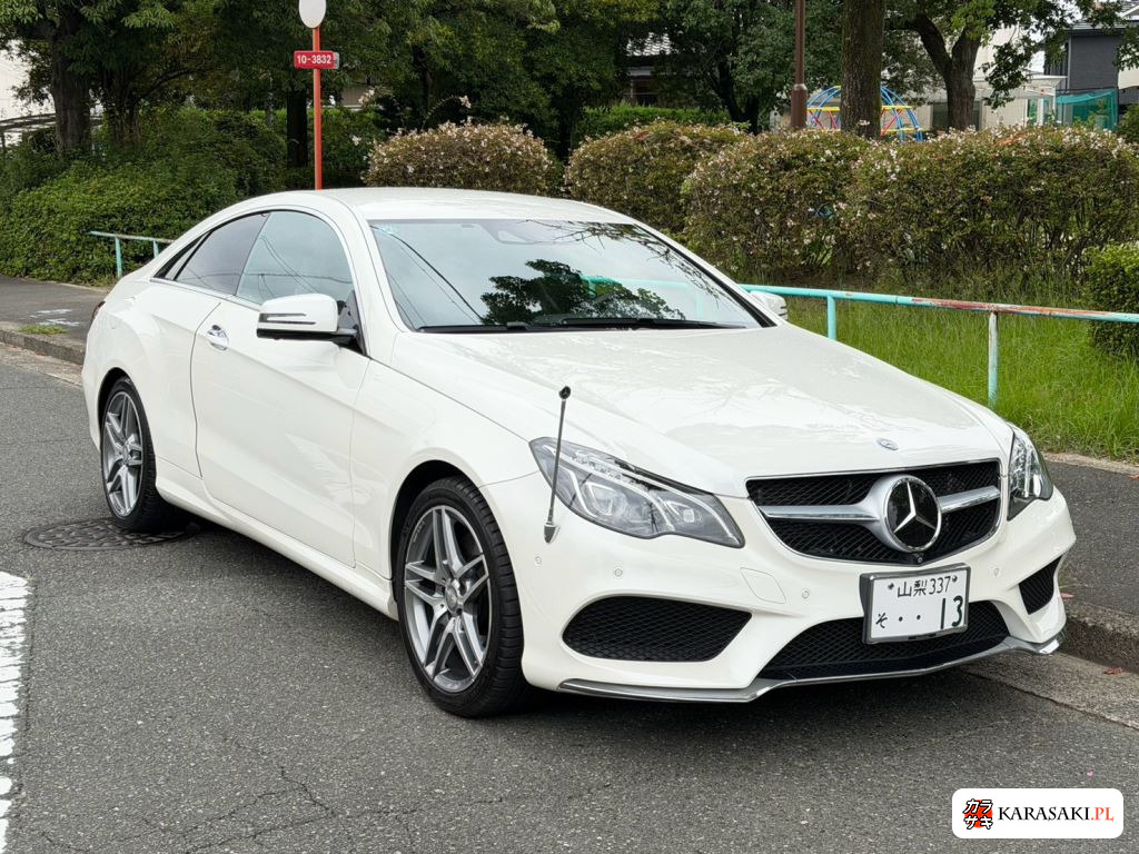 2015 Mercedes-Benz E-Class CP E400 Coupe 9