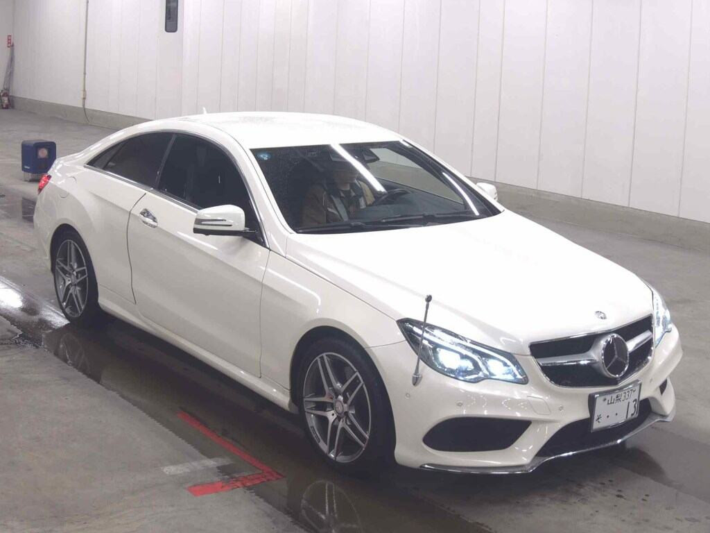 Mercedes-Benz E-Class 2015 z aukcji japońskiej
