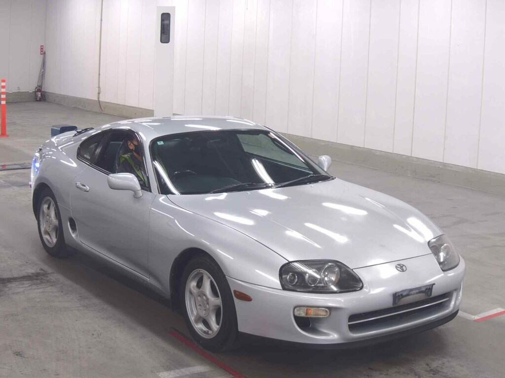 Toyota Supra 1996 z aukcji japońskiej