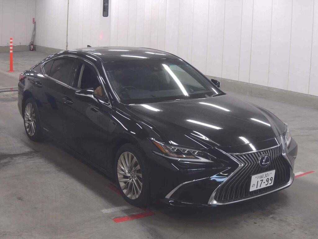 Lexus Es 2019 z aukcji japońskiej