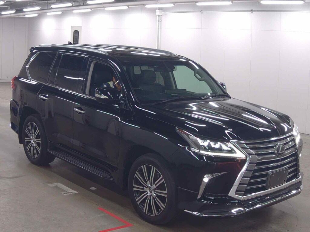 Lexus LX 2017 z aukcji japońskiej