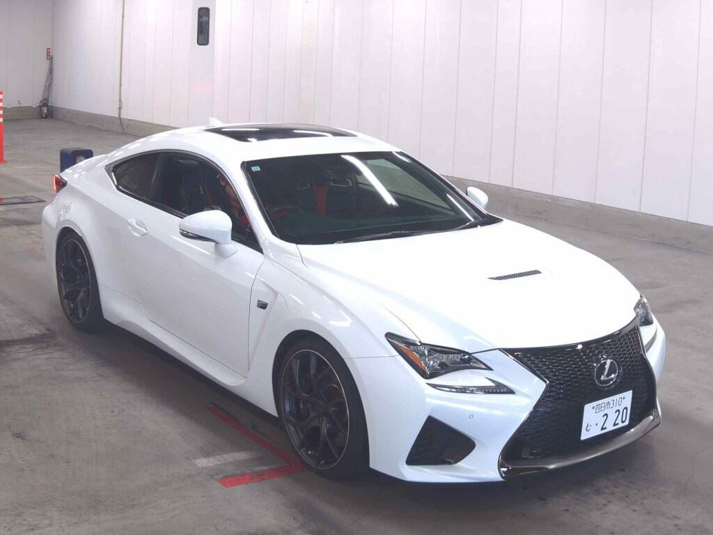 Lexus RC F 2015 z aukcji japońskiej