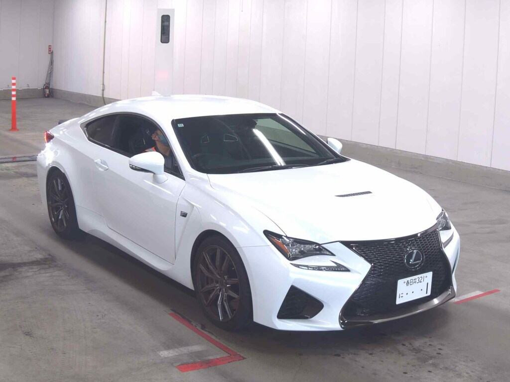Lexus RC F 2014 z aukcji japońskiej