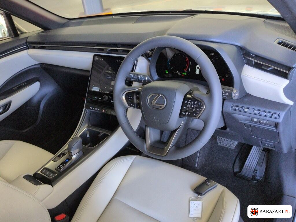 2025 Lexus LBX Elegant 5