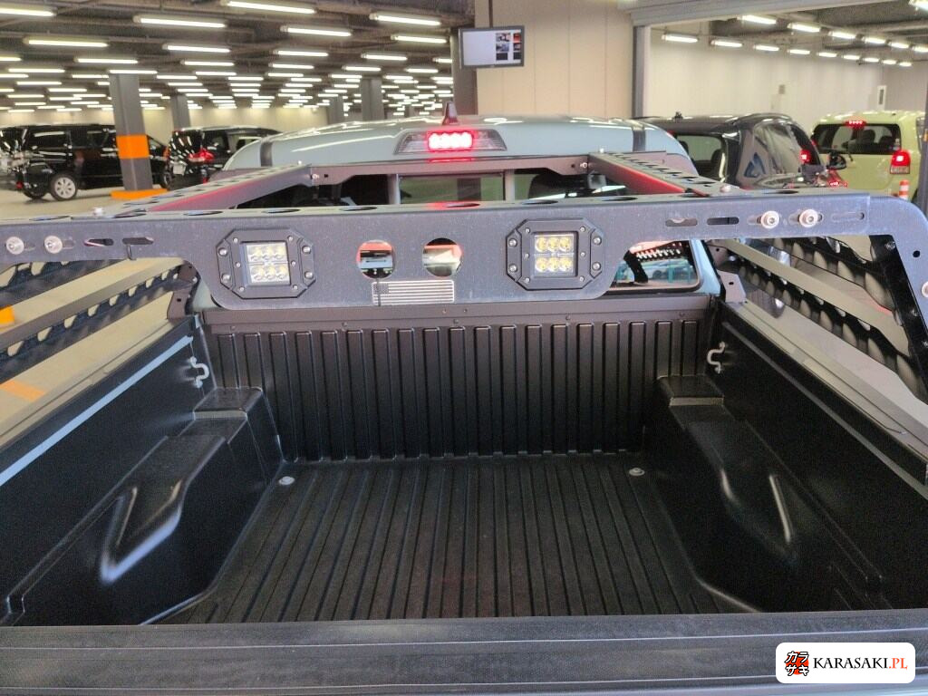 2022 America Toyota Tacoma 4D 4WD 5
