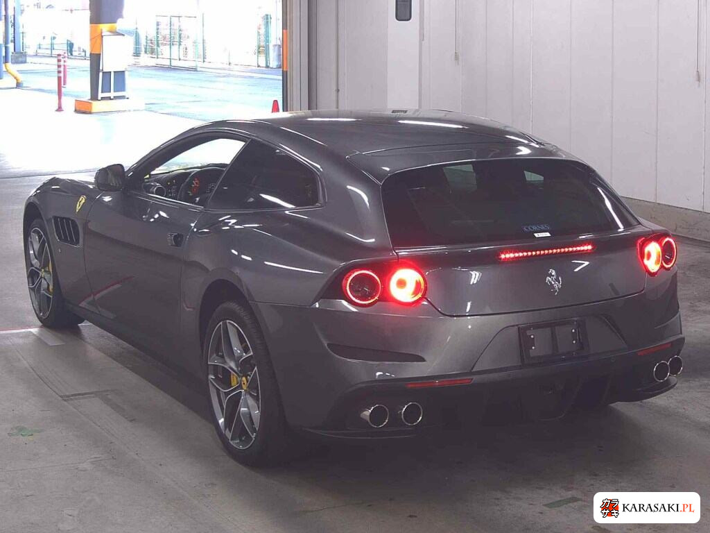 2018 Ferrari GTC4 Lusso T 2