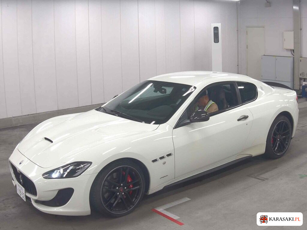 2017 Maserati Granturismo 3