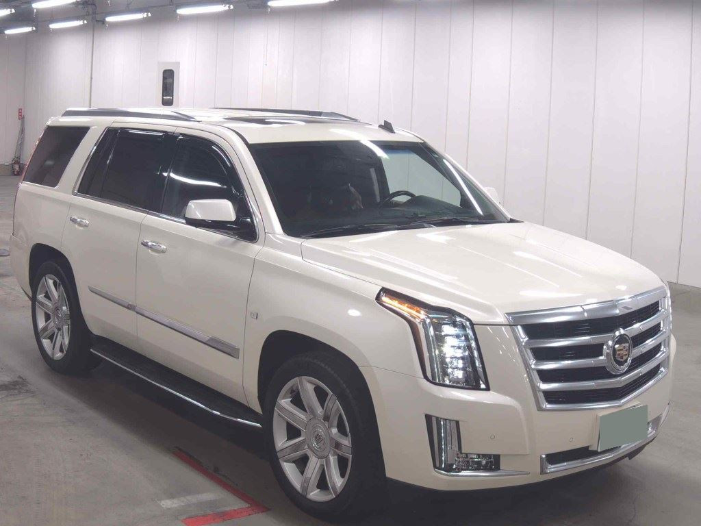 Cadillac Escalade 2015 z aukcji japońskiej