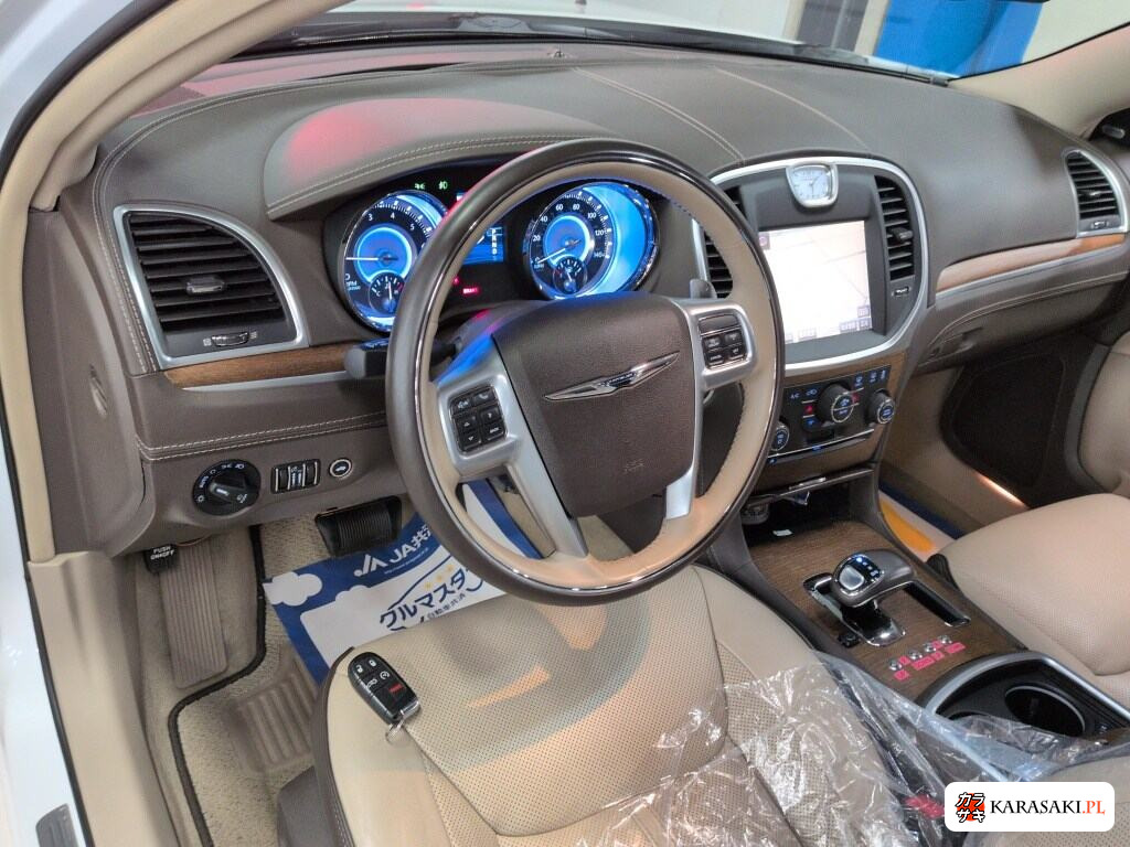 2014 Chrysler 300 5