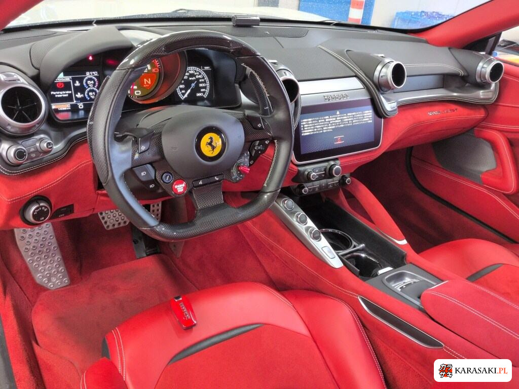 2020 Ferrari GTC4 Lusso T 5