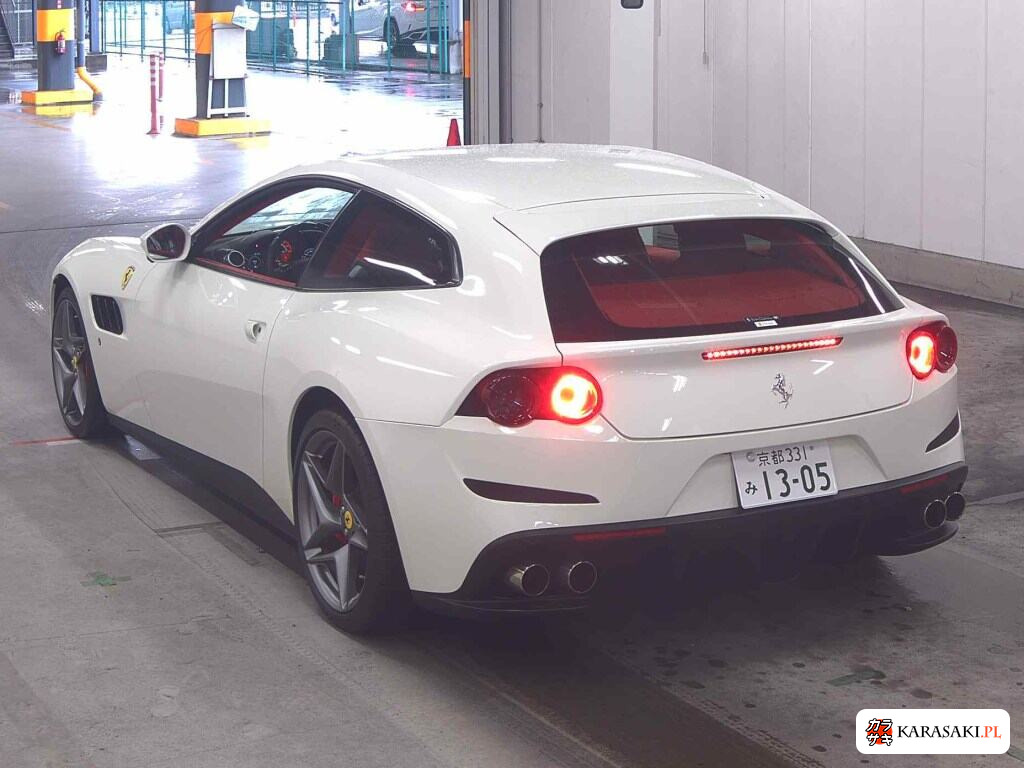 2020 Ferrari GTC4 Lusso T 2
