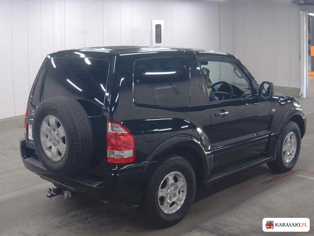 Mitsubishi Pajero 2003 z aukcji japońskiej