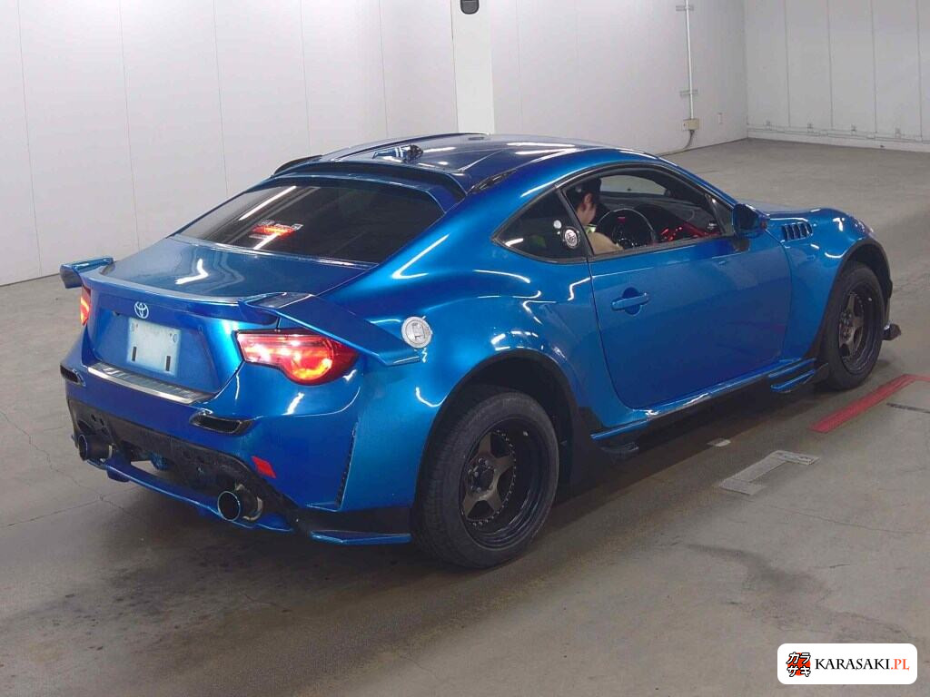 Toyota 86 2013 z aukcji japońskiej