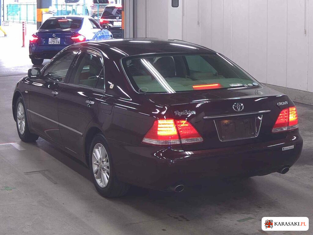 Toyota Crown 2005 z aukcji japońskiej