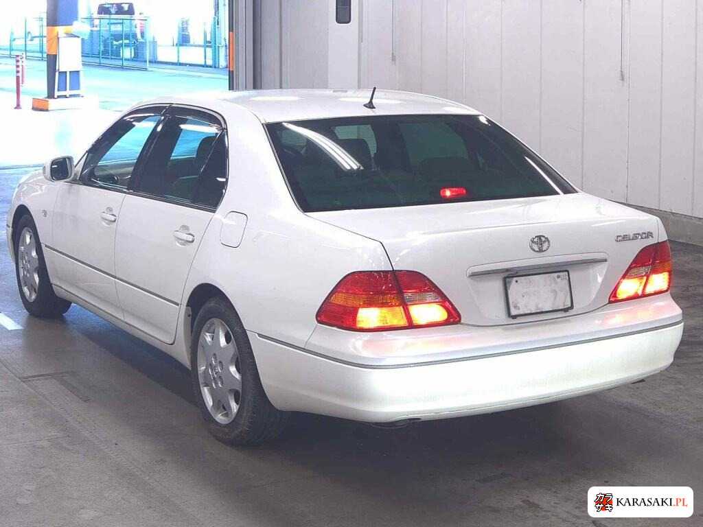 Toyota Celsior 2002 z aukcji japońskiej