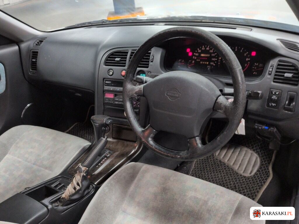 Nissan Skyline 1995 from a Japanese auction