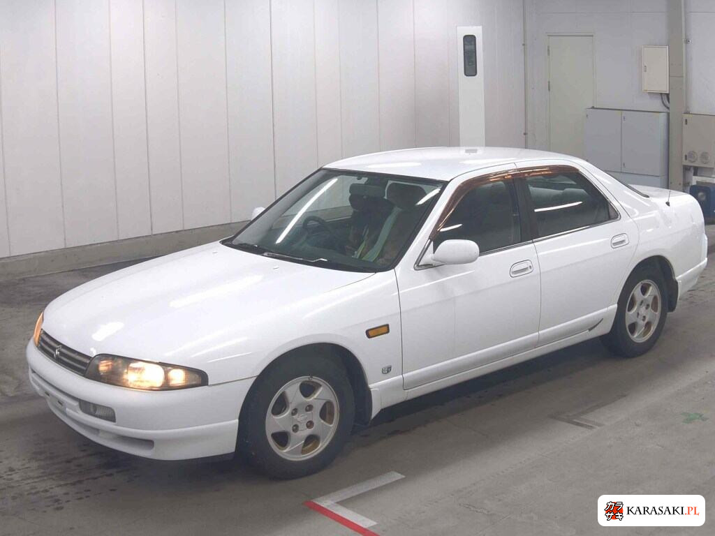 Nissan Skyline 1995 from a Japanese auction