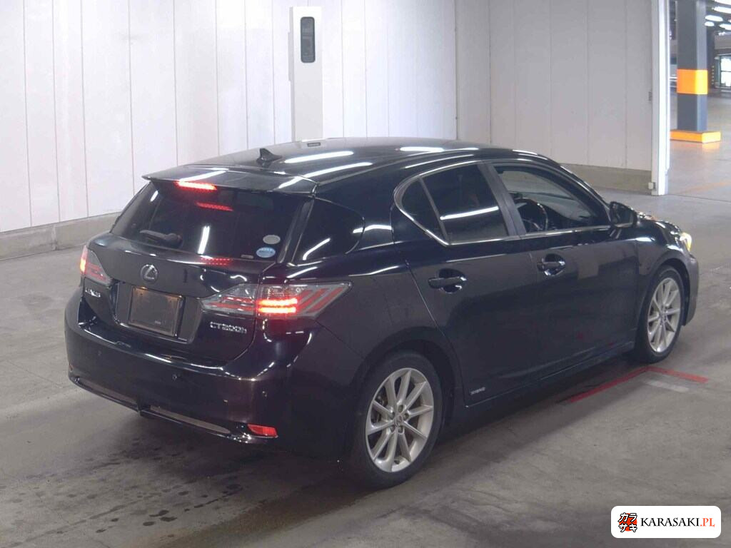 Lexus CT 2012 z aukcji japońskiej