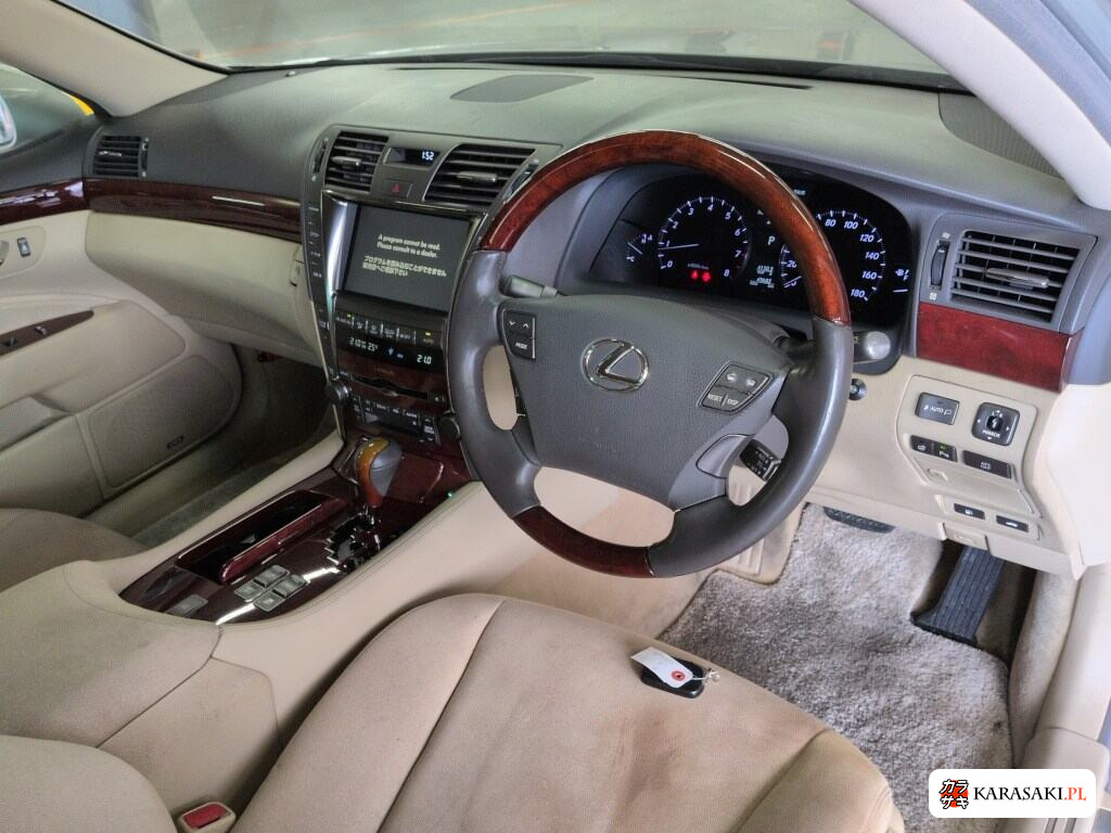 Lexus LS 2007 z aukcji japońskiej