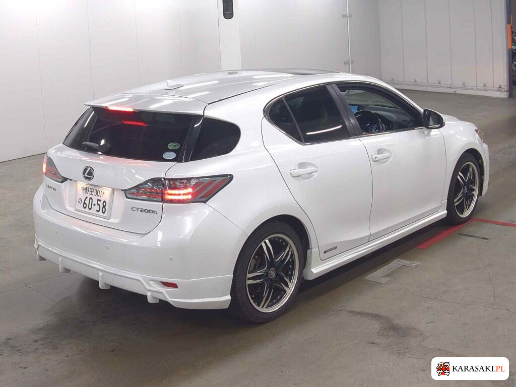 Lexus CT 2012 z aukcji japońskiej