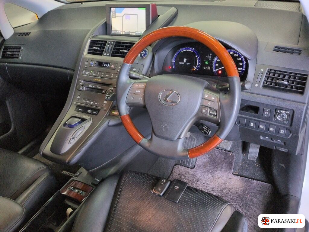 Lexus HS 2010 з японського аукціону