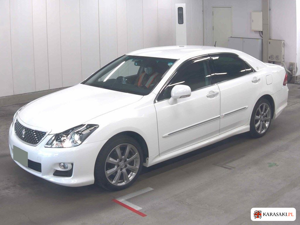 Toyota Crown 2008 z aukcji japońskiej