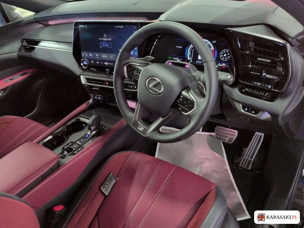 Lexus RX 2025 z aukcji japońskiej
