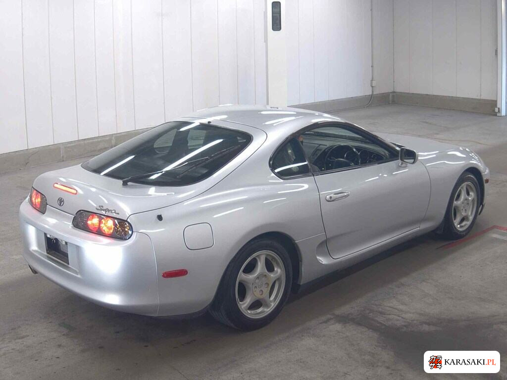 Toyota Supra 1996 z aukcji japońskiej