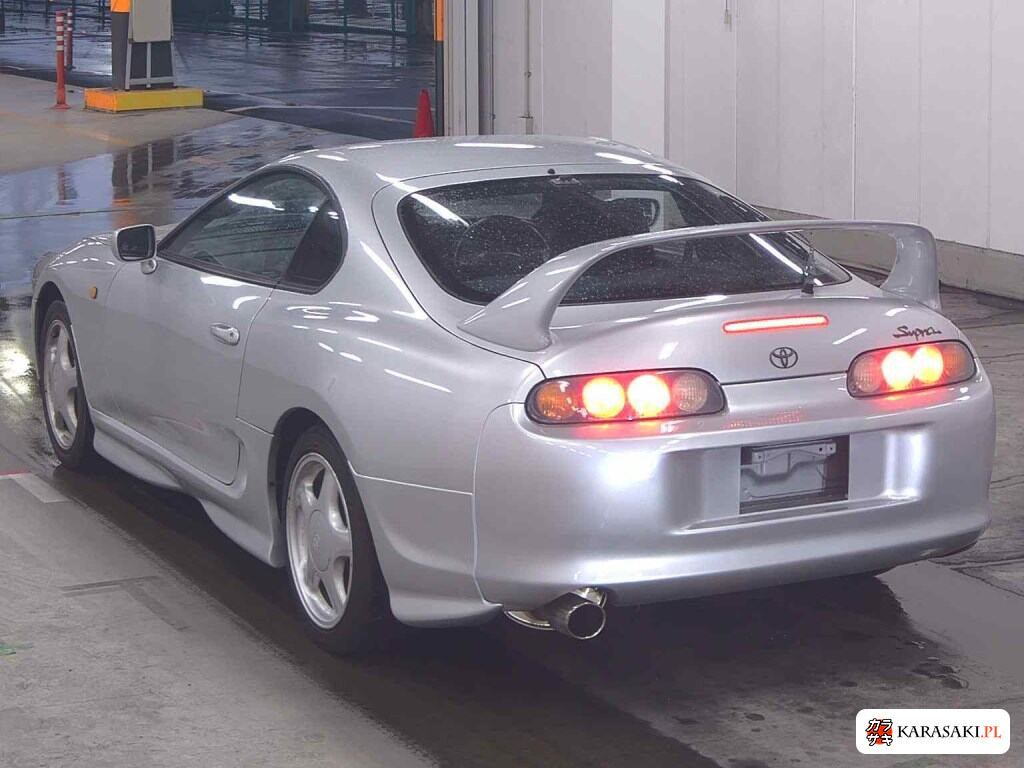 Toyota Supra 1995 z aukcji japońskiej