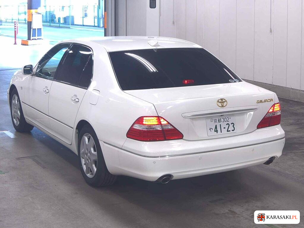 Toyota Celsior 2005 z aukcji japońskiej